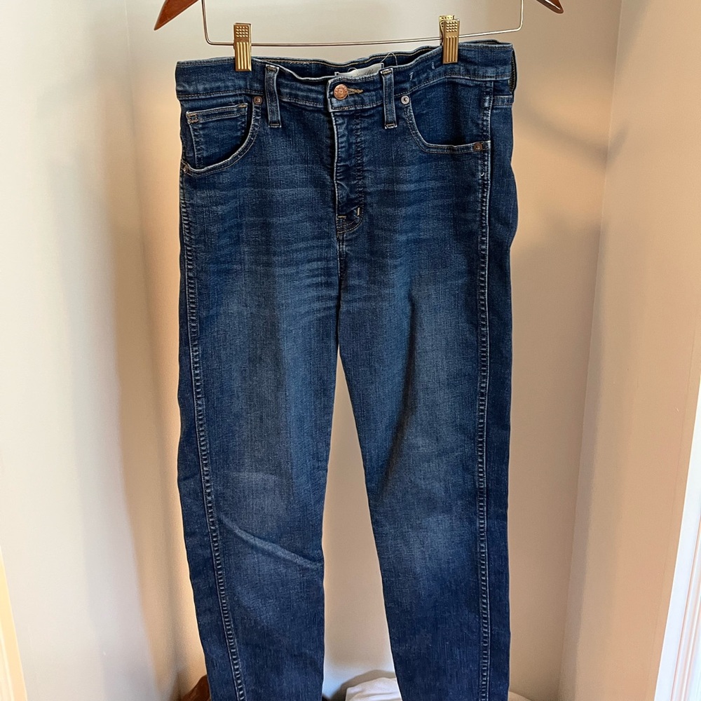 Women’s dark wash Madewell skinny jeans